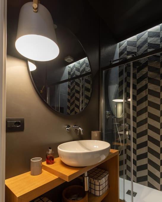 Casa Bellezia- Design E Storia Nel Cuore Di Torino Kültér fotó