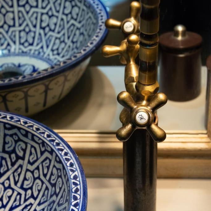 Casa Bellezia- Design E Storia Nel Cuore Di Torino Kültér fotó