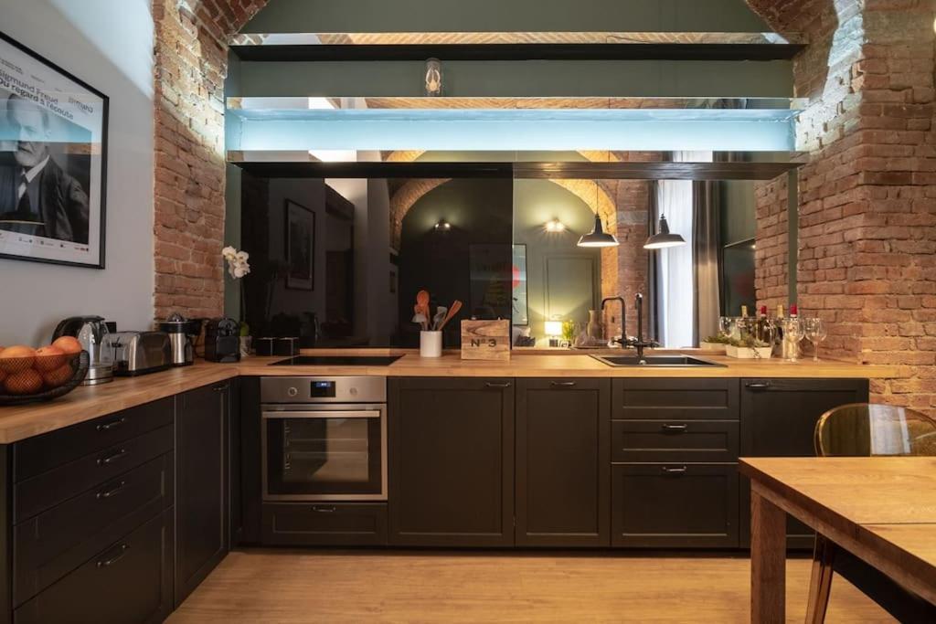 Casa Bellezia- Design E Storia Nel Cuore Di Torino Kültér fotó